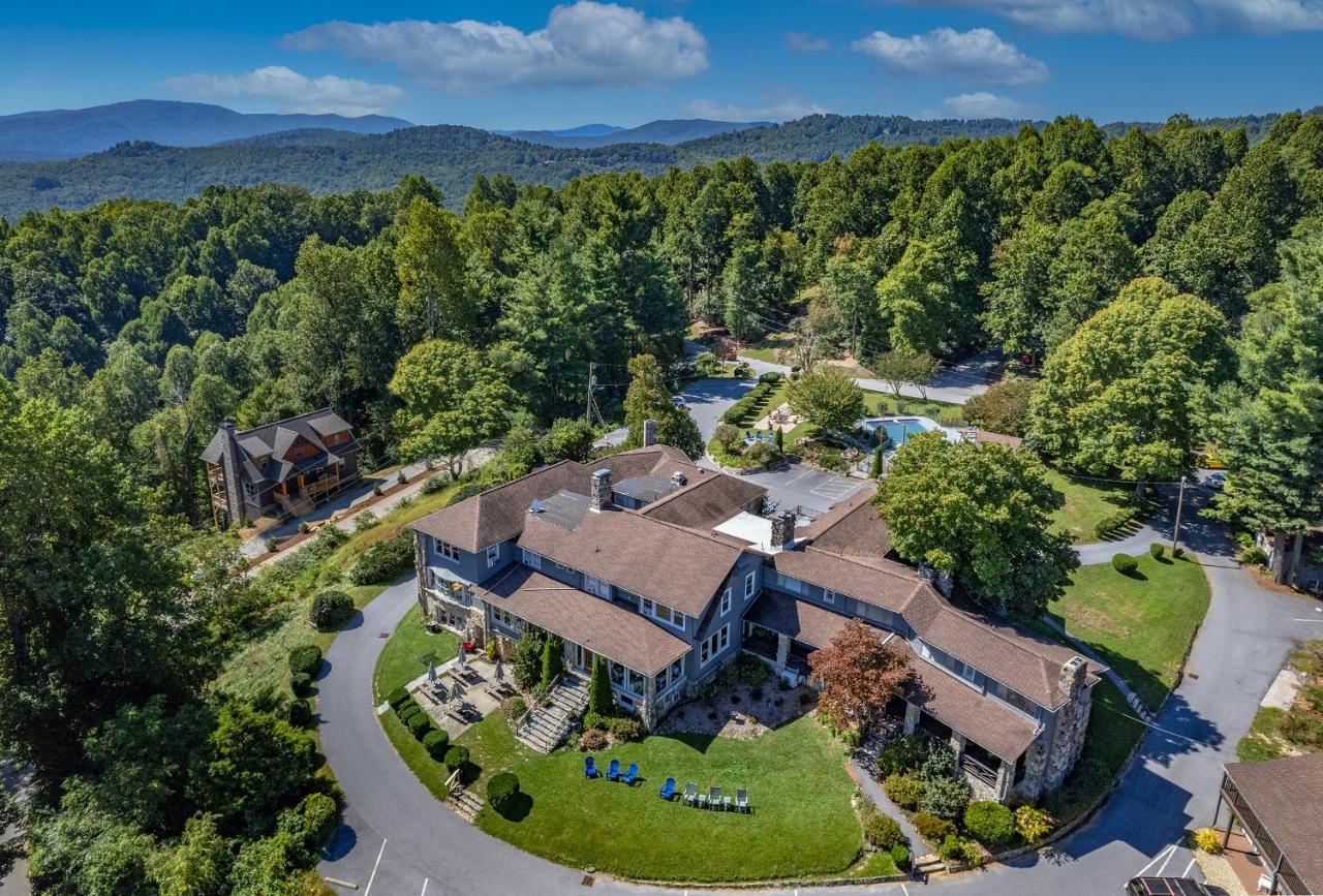 Echo Mountain Inn ヘンダーソンビル エクステリア 写真